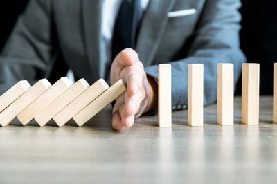 資本風云 方正證券利潤增長靠炒股，遭外資與信達累計減持數十億元